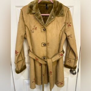 Lapis Women's Penny Lane Faux Suede Faux Fur Lined Coat
Patchwork Size Small